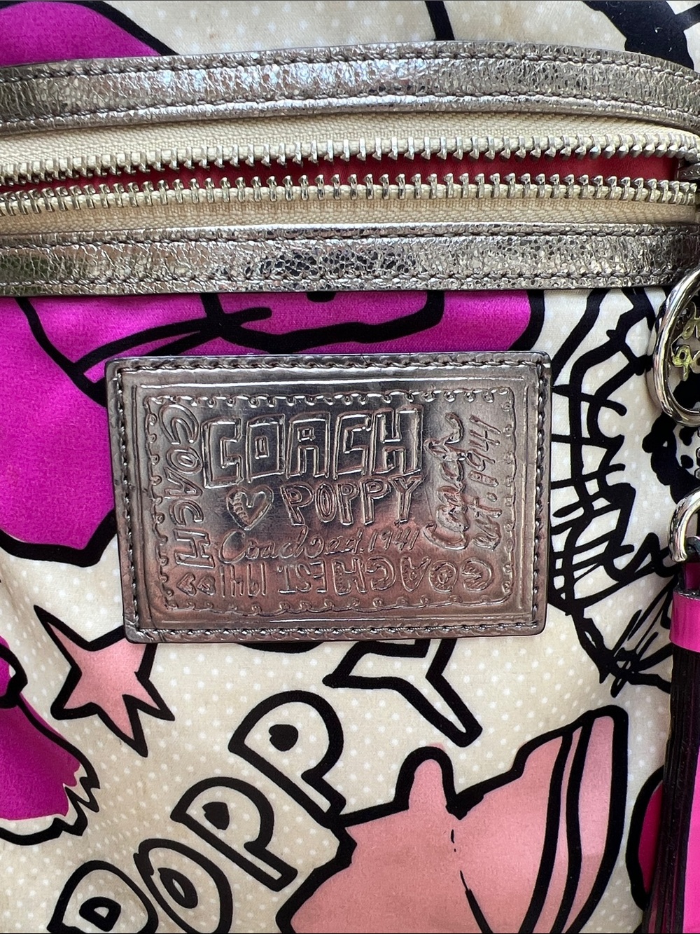 Coach Poppy Floral Graffiti Sateen Tote Pink and Cream Y2K 16306 - Picture 3 of 17